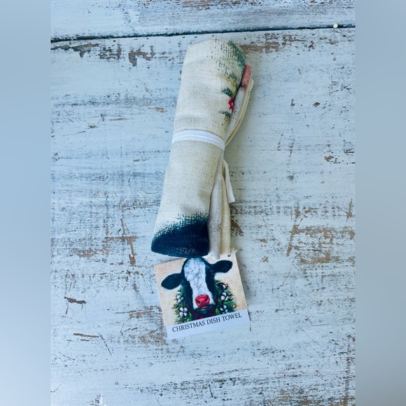 *Christmas Calf Kitchen Dish Towel - Picture 2 of 12
